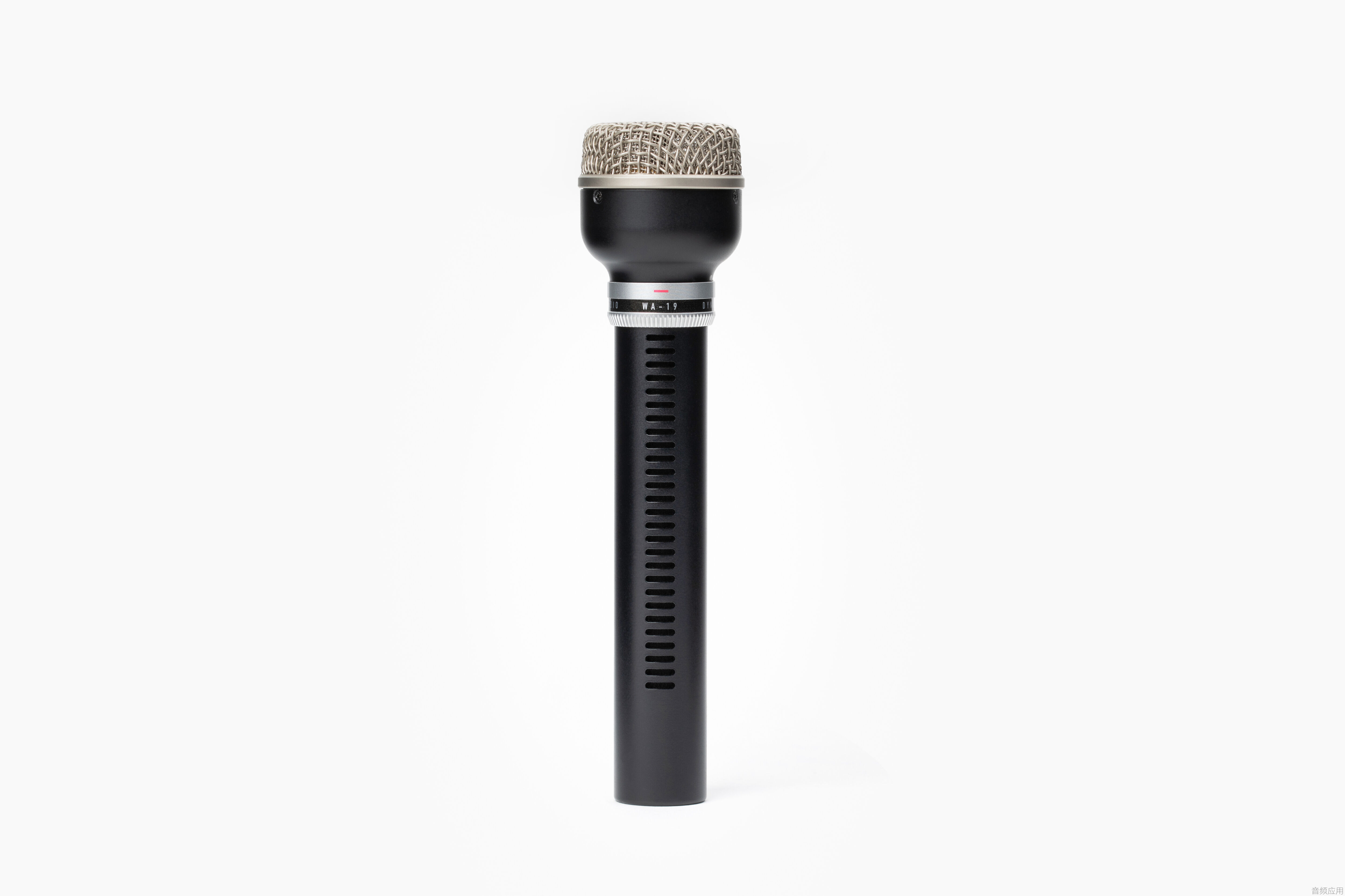 1113026d1714477870-warm-audio-announces-wa-44-ribbon-microphone-amp-wa-19-dynami.jpg