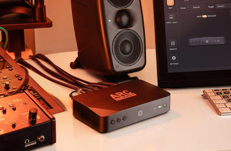 IK Multimedia-ARC Studio+